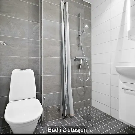 New Renovated Top Floor In Honningsvag, North Cape Apartamento