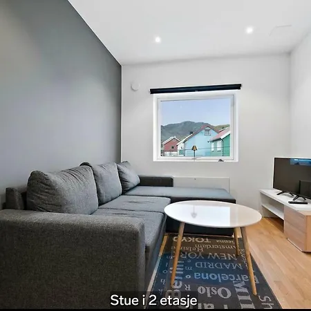 Апартаменты New Renovated Top Floor In Honningsvag, North Cape *